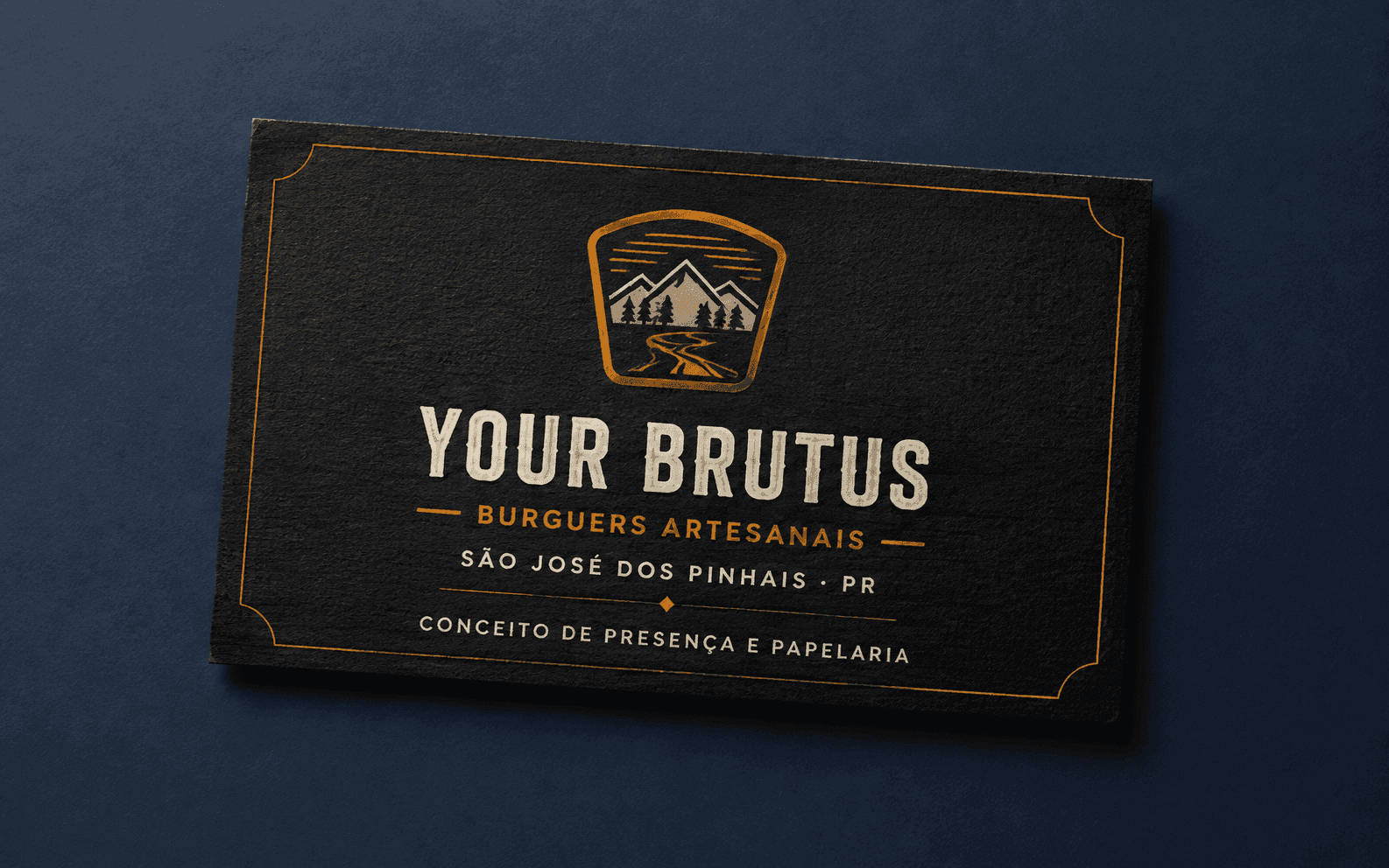 Mockup conceitual de cartão de visitas Your Brutus Burguer